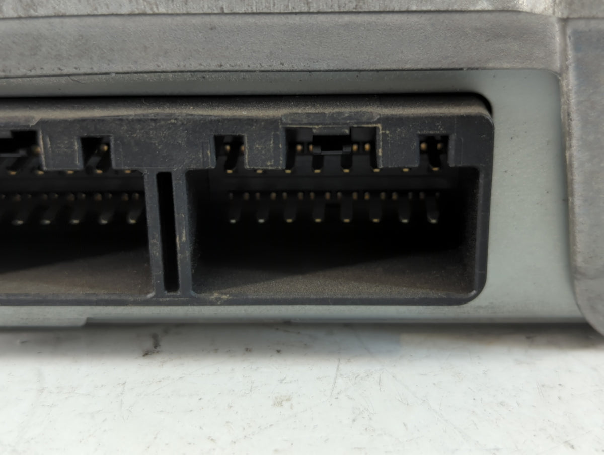 2013-2013 Ford Taurus Radio Control Panel 777873 - Oemusedautoparts1.com