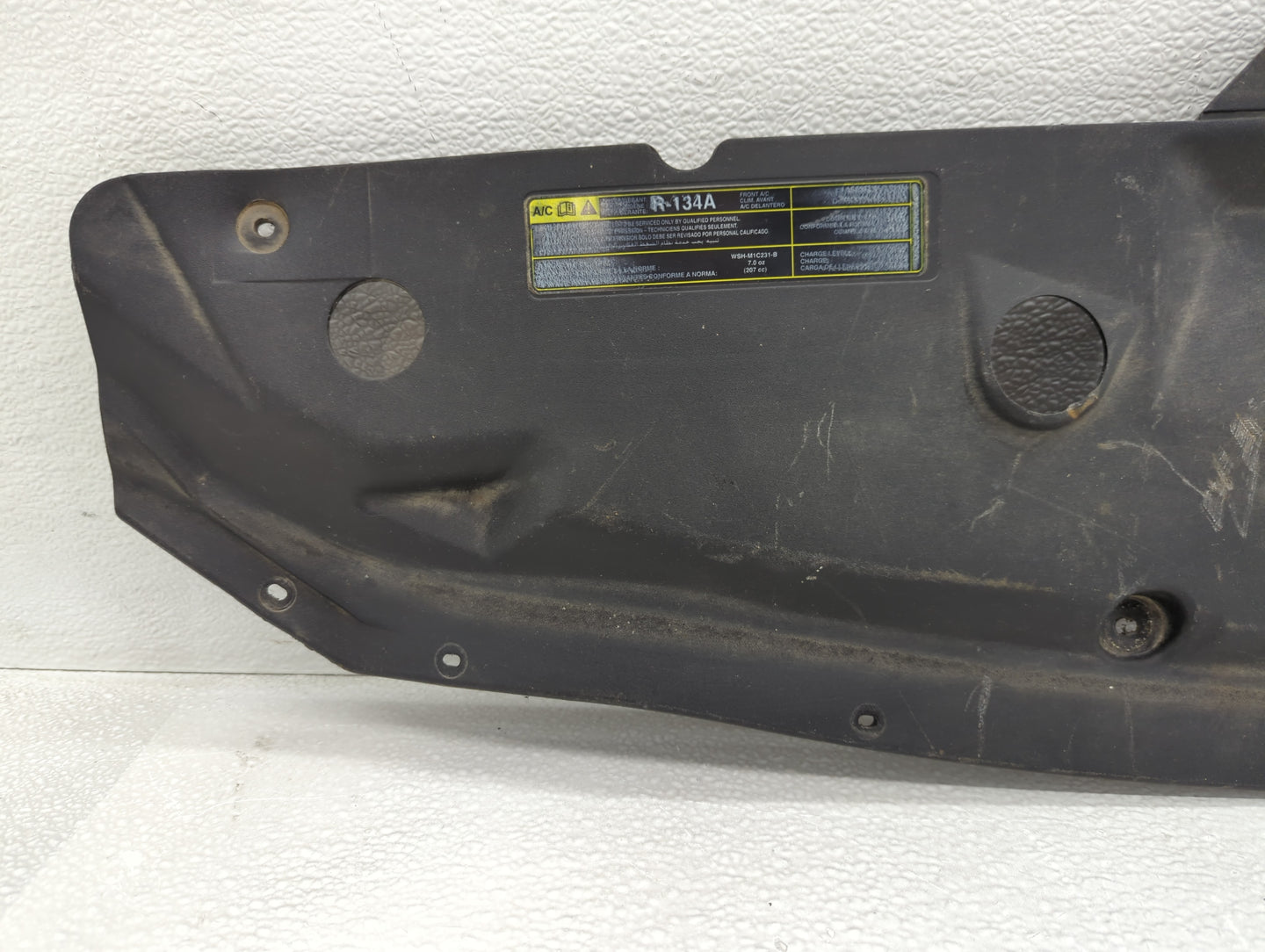 2010-2019 Ford Taurus Radiator Support Oem - Oemusedautoparts1.com