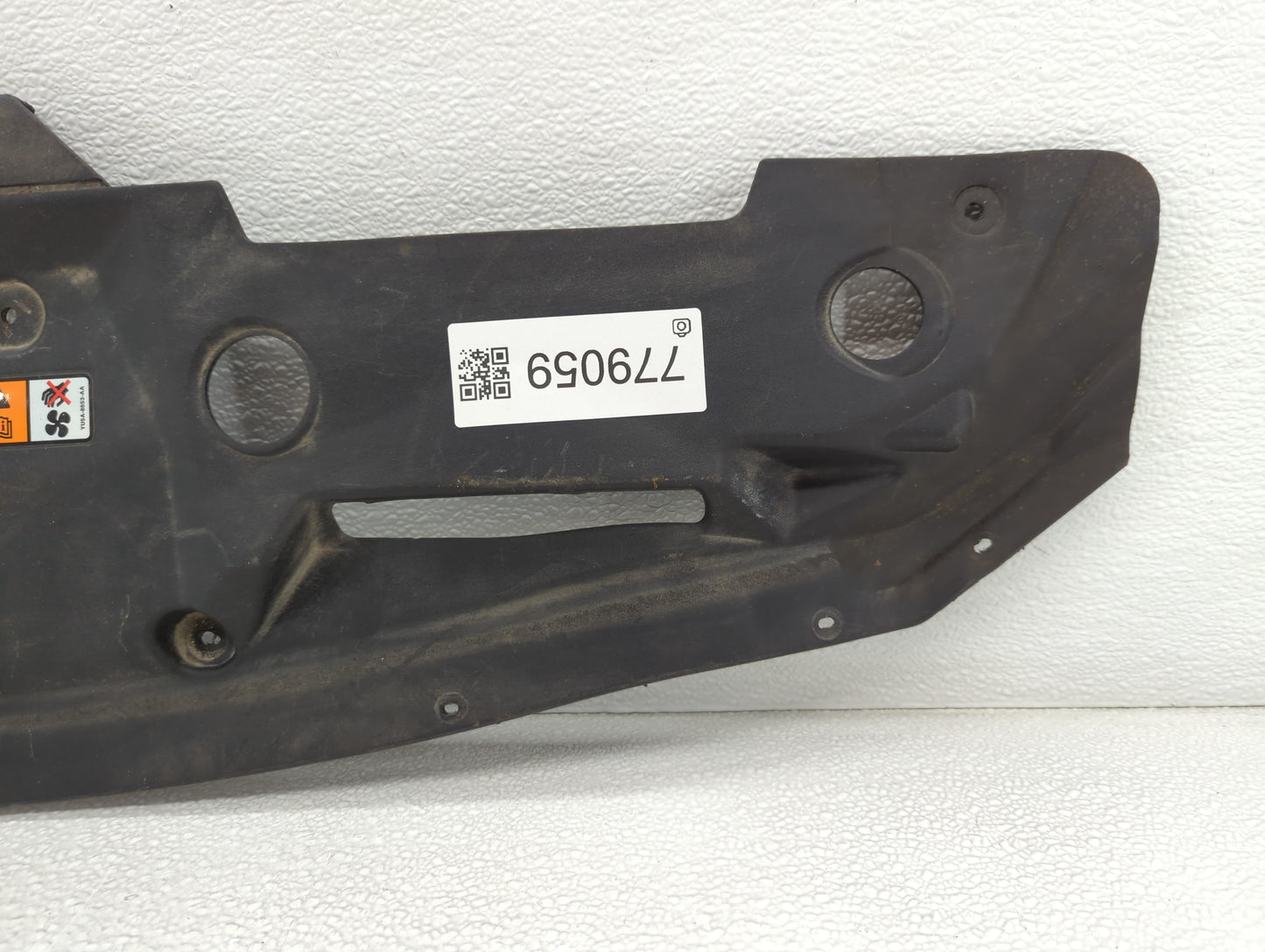 2010-2019 Ford Taurus Radiator Support Oem - Oemusedautoparts1.com