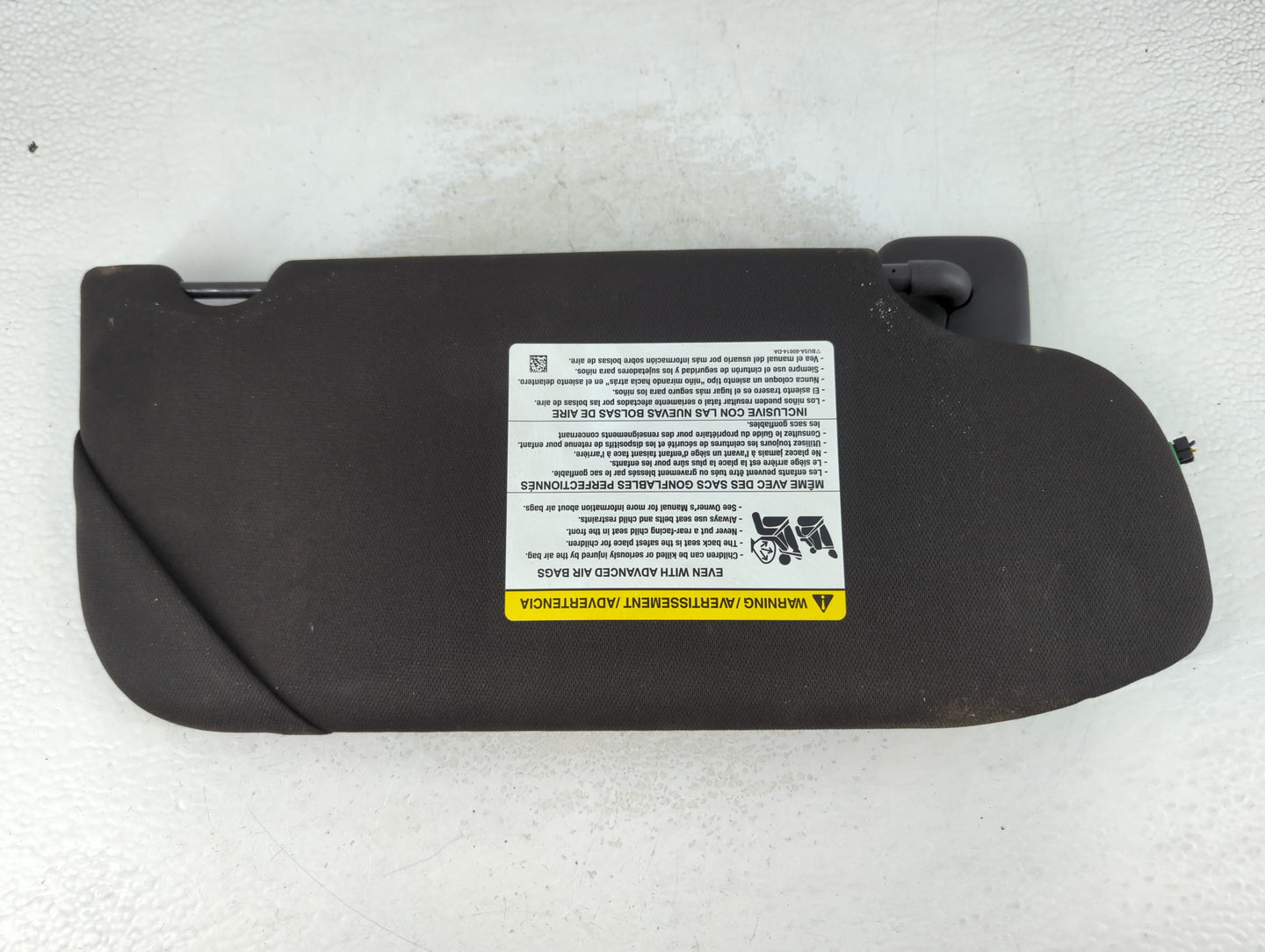 2013-2019 Ford Taurus Sun Visor Shade Replacement Driver Left Mirror Fits Fits 2013 2014 2015 2016 2017 2018 2019 OEM Used A