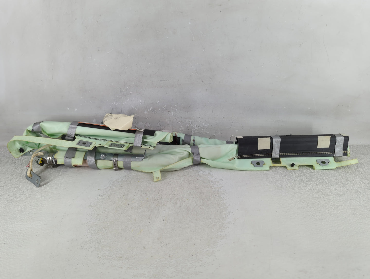 2010-2013 Ford Taurus Passenger Curtain Air Bag Oem - Oemusedautoparts1.com