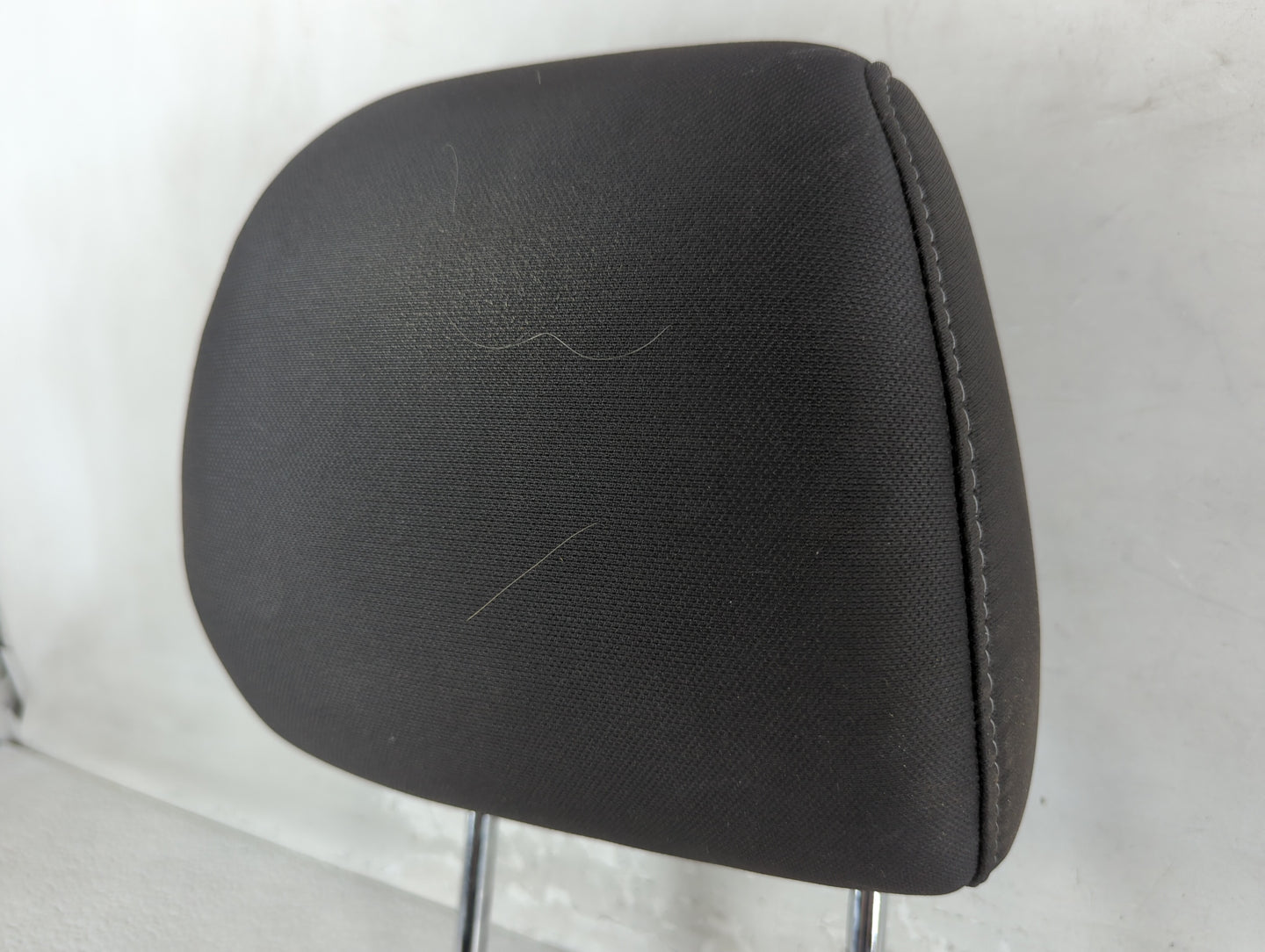 2013 Ford Taurus Headrest Head Rest Front Driver Passenger Seat Fits OEM Used Auto Parts - Oemusedautoparts1.com