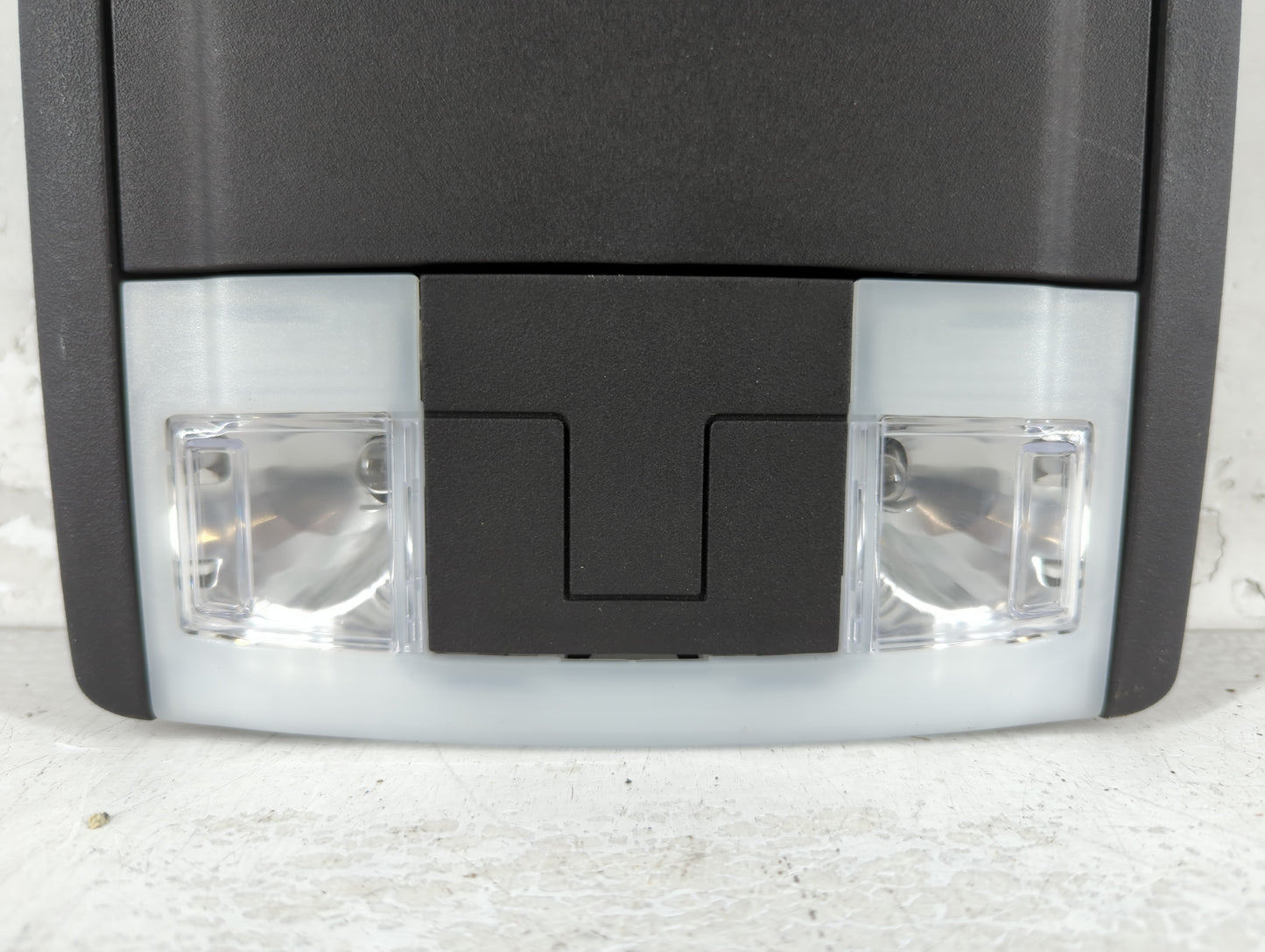 2013-2019 Ford Taurus Overhead Roof Console Interior Dome Light - Oemusedautoparts1.com