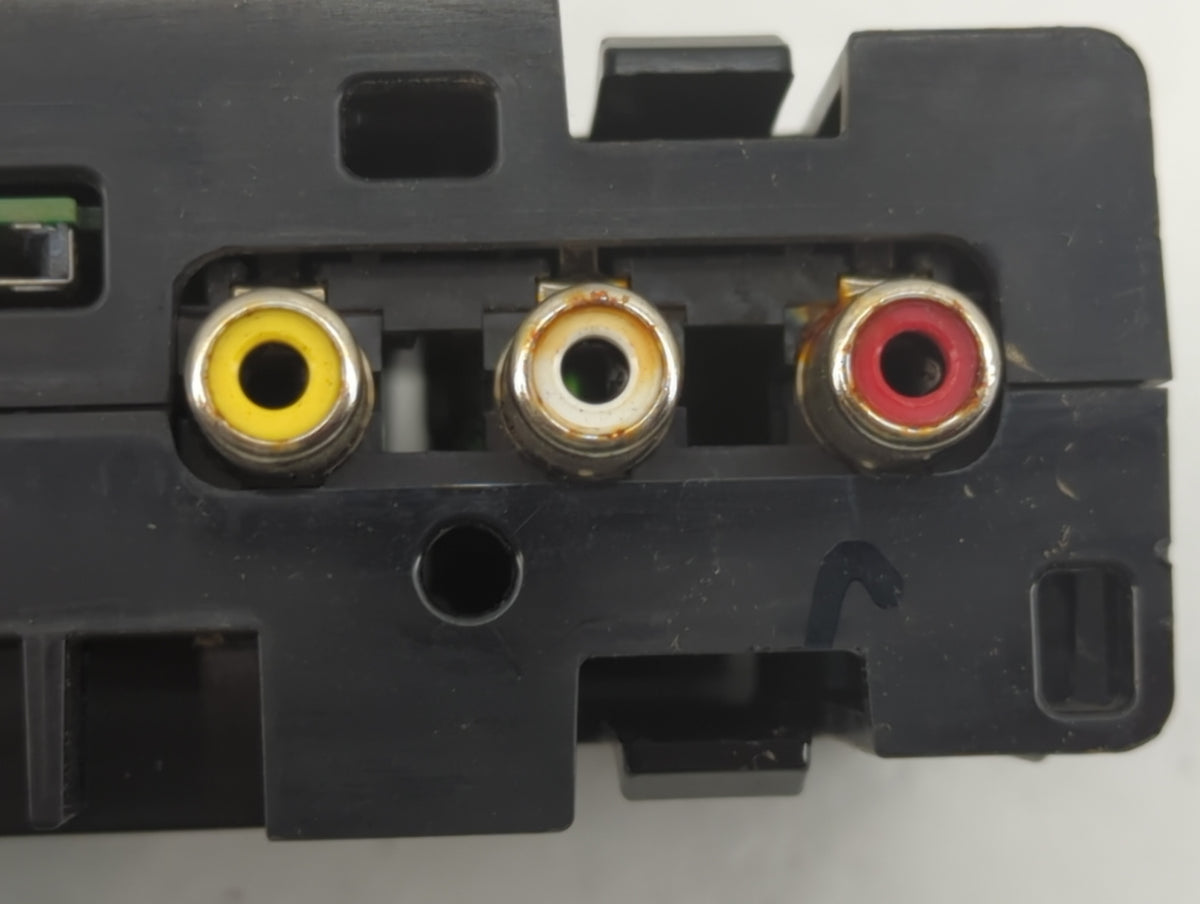 2013-2013 Ford Taurus Body Control Module Bcm Inner Cabin Fuse Box - Oemusedautoparts1.com