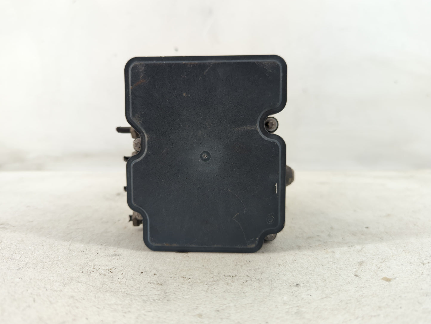 2013-2014 Ford Taurus ABS Pump Control Module Replacement Fits Fits 2013 2014 OEM Used Auto Parts - Oemusedautoparts1.com