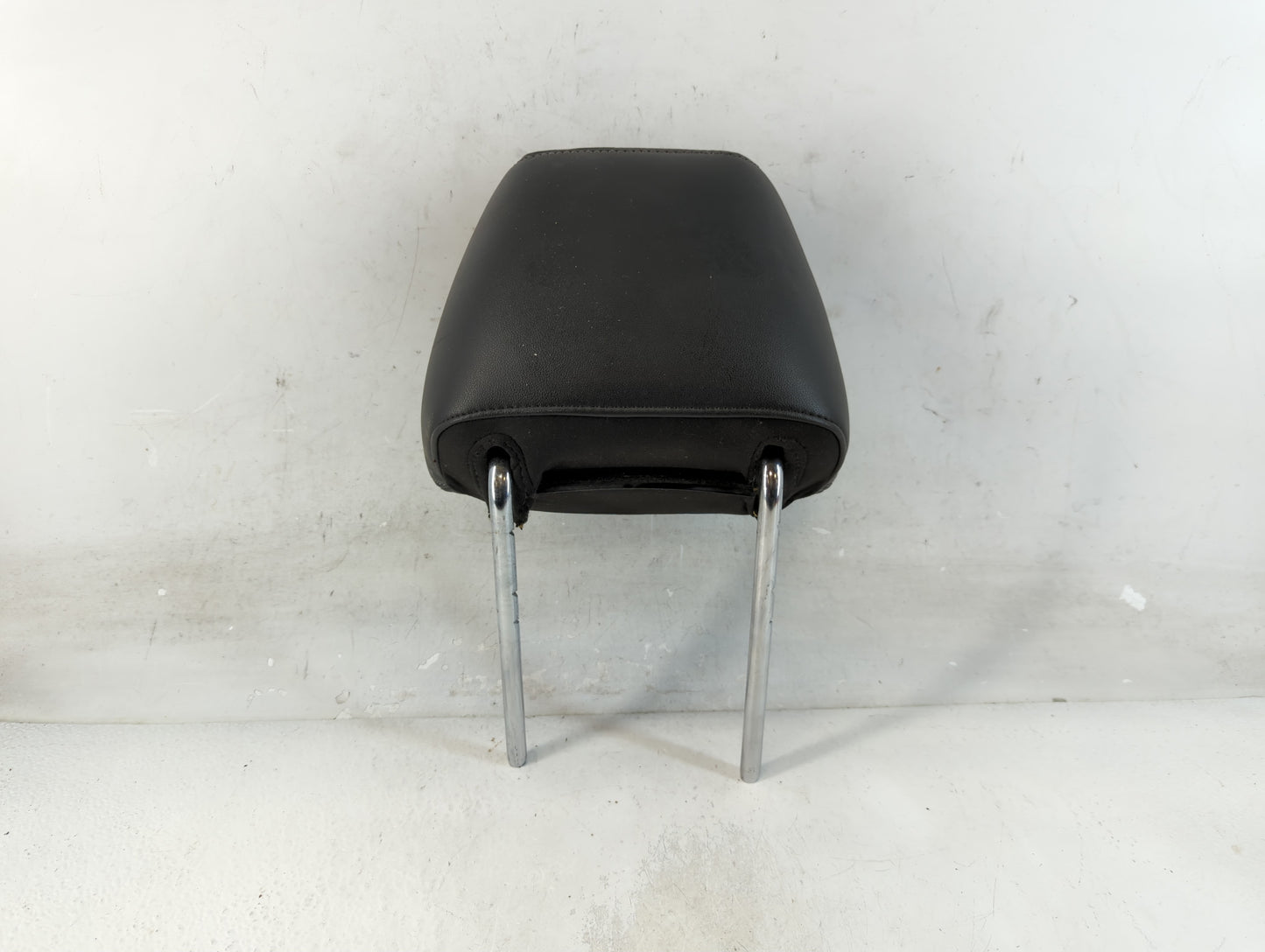 2013 Ford Taurus Headrest Head Rest Front Driver Passenger Seat Fits OEM Used Auto Parts - Oemusedautoparts1.com
