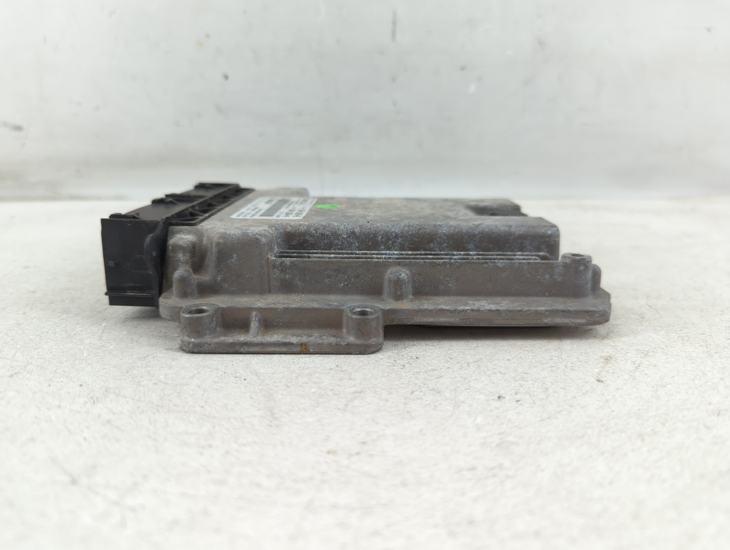 2013 Ford Taurus PCM Engine Control Computer ECU ECM PCU OEM Fits OEM Used Auto Parts - Oemusedautoparts1.com