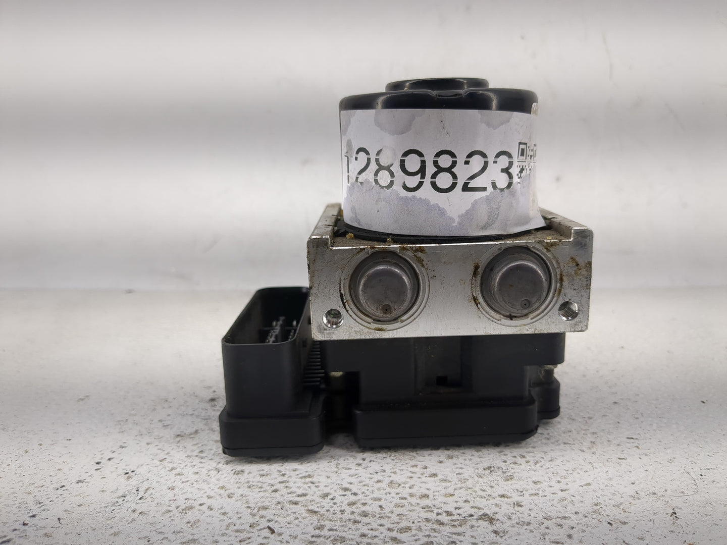 2010-2013 Ford Transit Connect ABS Pump Control Module Replacement P/N:6S43-2M110-AA Fits Fits 2010 2011 2012 2013 OEM Used 