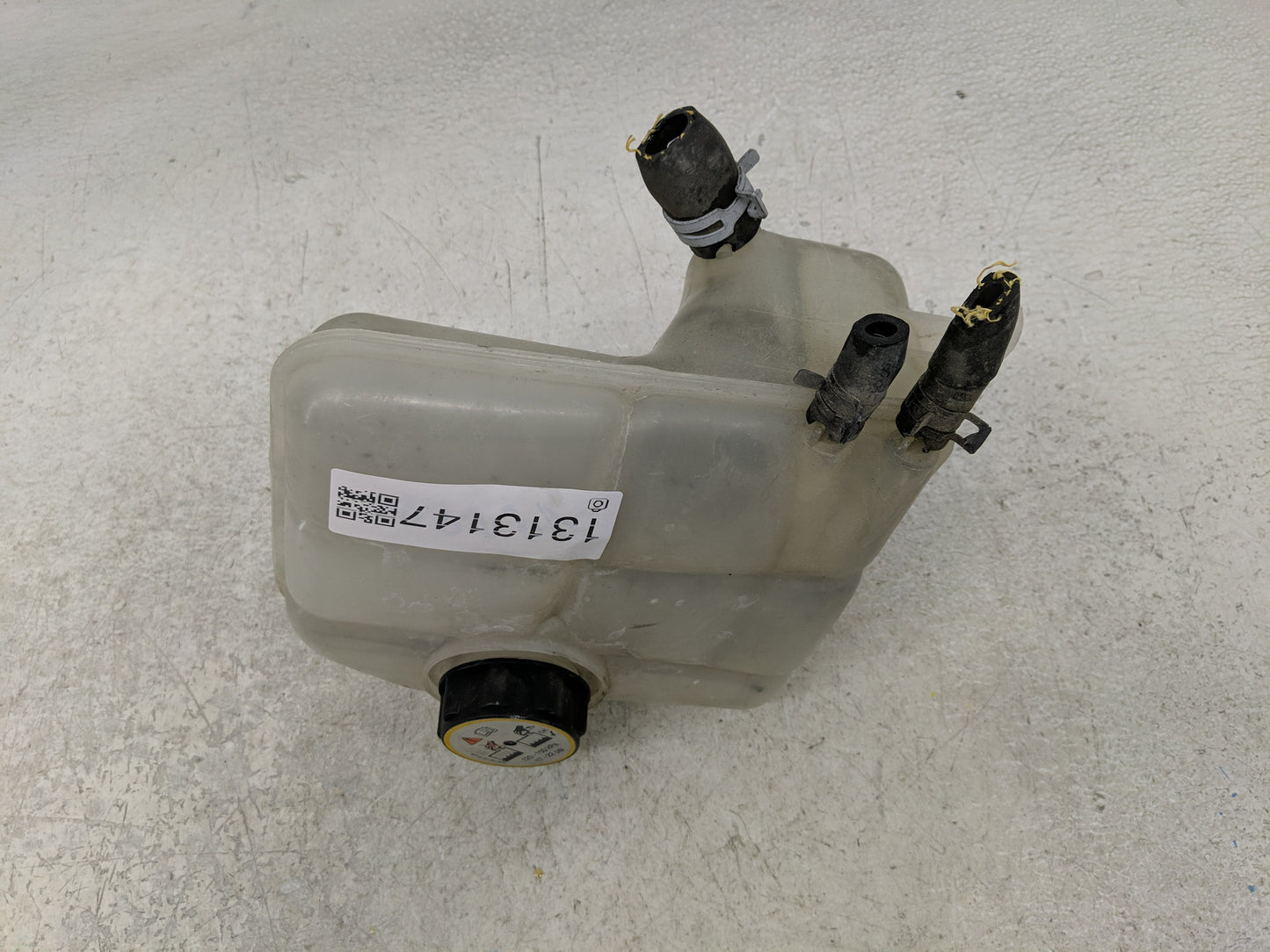 2010 Transit Connect Radiator Coolant Overflow Expansion Tank Bottle - Oemusedautoparts1.com