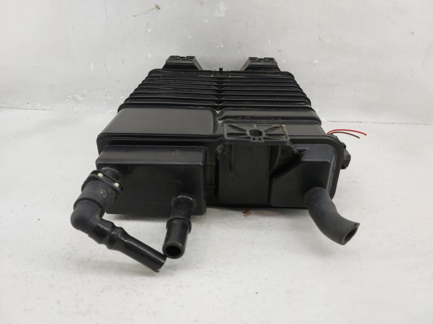 2013 Ford Transit Connect Fuel Vapor Charcoal Canister - Oemusedautoparts1.com
