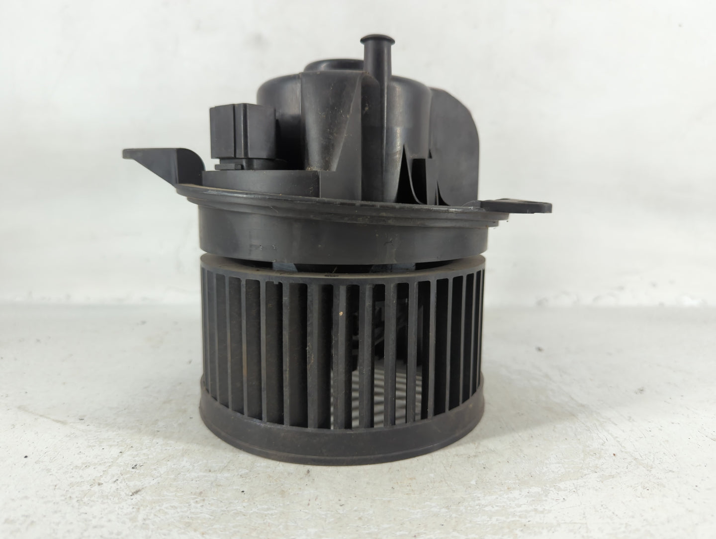 2013 Ford Transit Connect HEATER BLOWER - Oemusedautoparts1.com