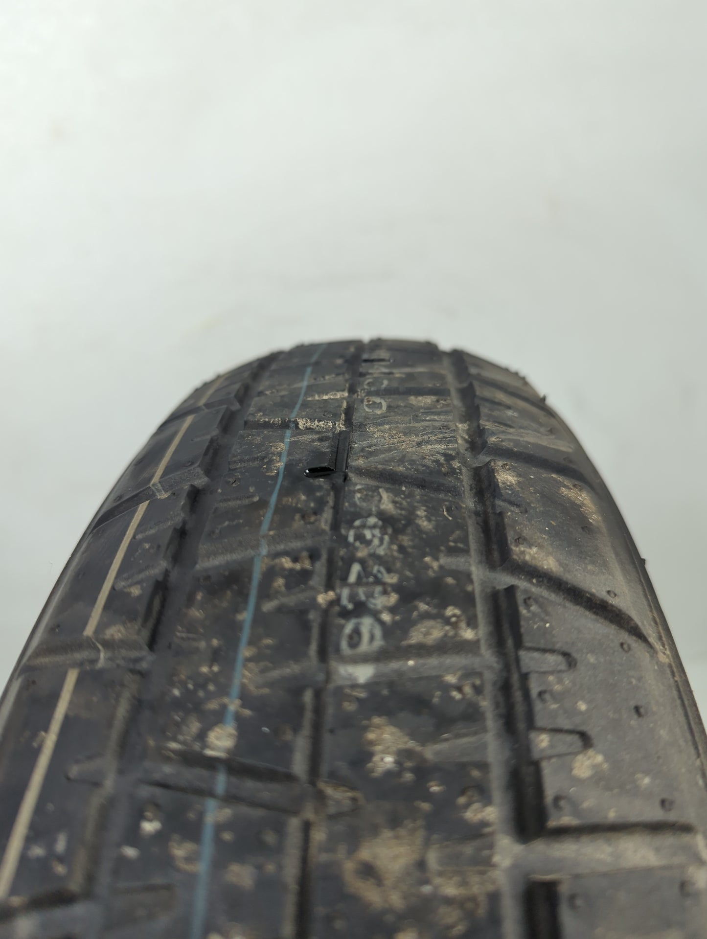 2013 Ford Flex Flex Spare Donut Tire Wheel Rim Oem - Oemusedautoparts1.com