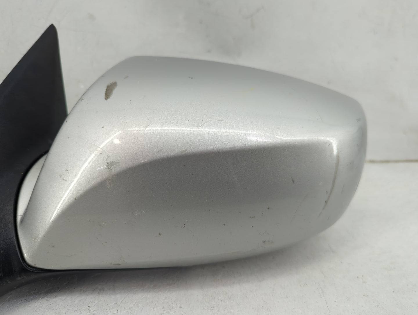 2013 Genesis Coupe Driver Side View Mirror - Left Door Mirror OEM Used - Oemusedautoparts1.com