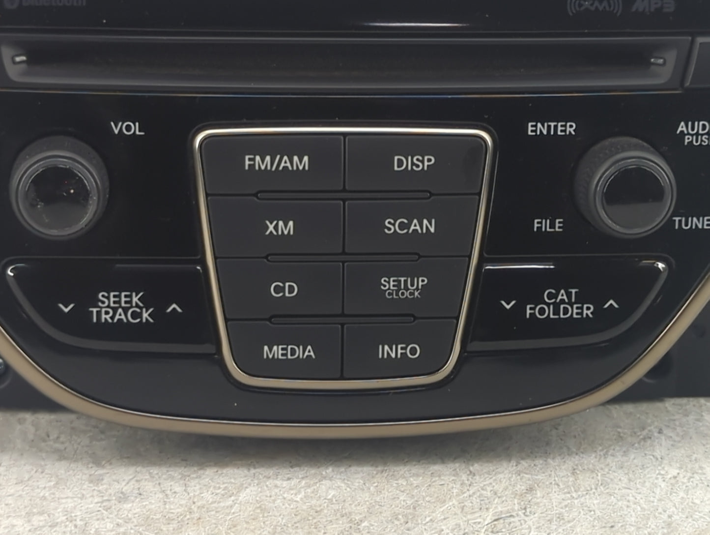 2013 Genesis Genesis Coupe Radio AM FM Cd Player Receiver Replacement P/N:961802M117YHG AC1B0DKAN Fits OEM Used Auto Parts -