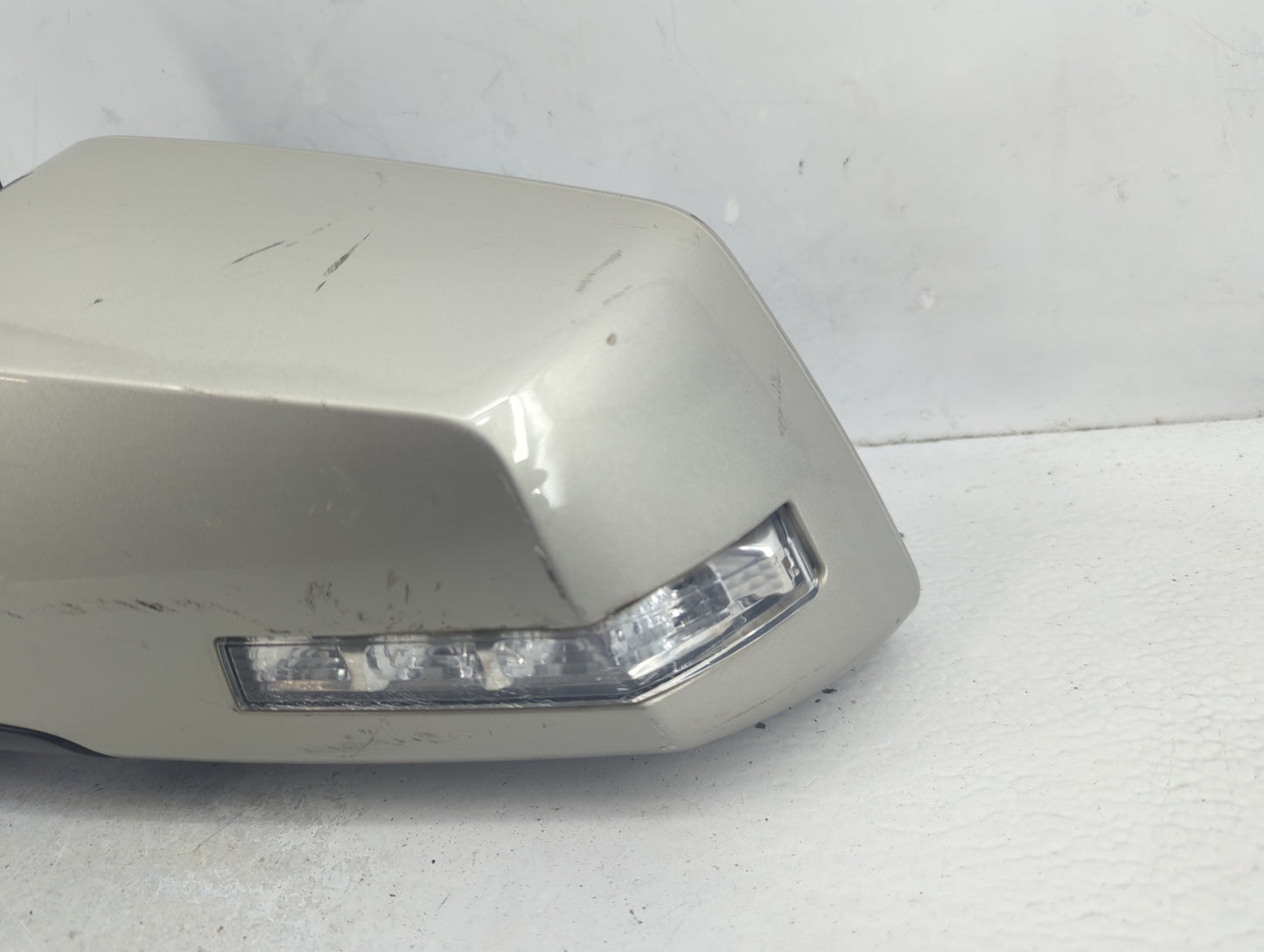 2013 Gmc Acadia Driver Side View Mirror - Left Door Mirror OEM Used - Oemusedautoparts1.com