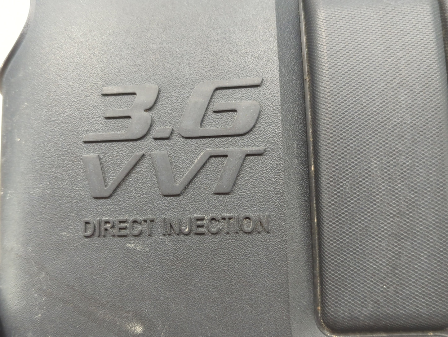 2013 Gmc Acadia Engine Cover - Oemusedautoparts1.com