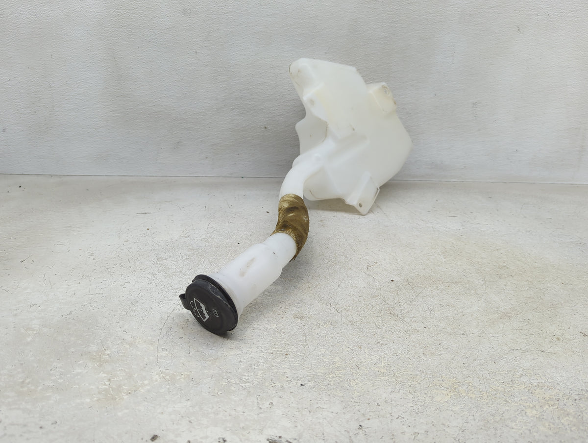 2007-2017 Gmc Acadia Radiator Coolant Overflow Expansion Tank Bottle 1393649 - Oemusedautoparts1.com