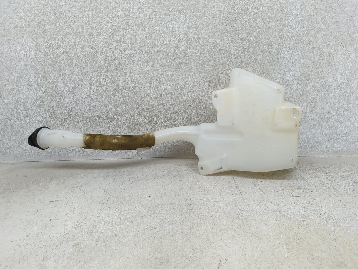 2007-2017 Gmc Acadia Radiator Coolant Overflow Expansion Tank Bottle - Oemusedautoparts1.com