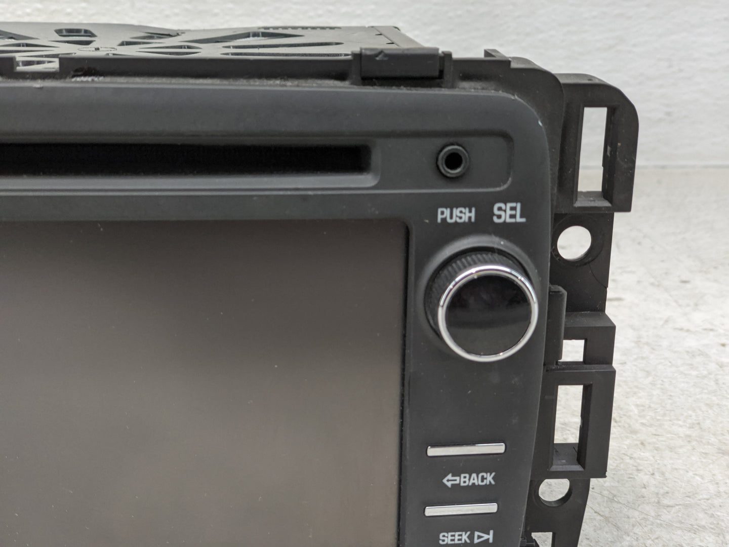 2013-2014 Gmc Acadia Radio AM FM Cd Player Receiver Replacement P/N:22989266 Fits Fits 2013 2014 OEM Used Auto Parts - Oemus