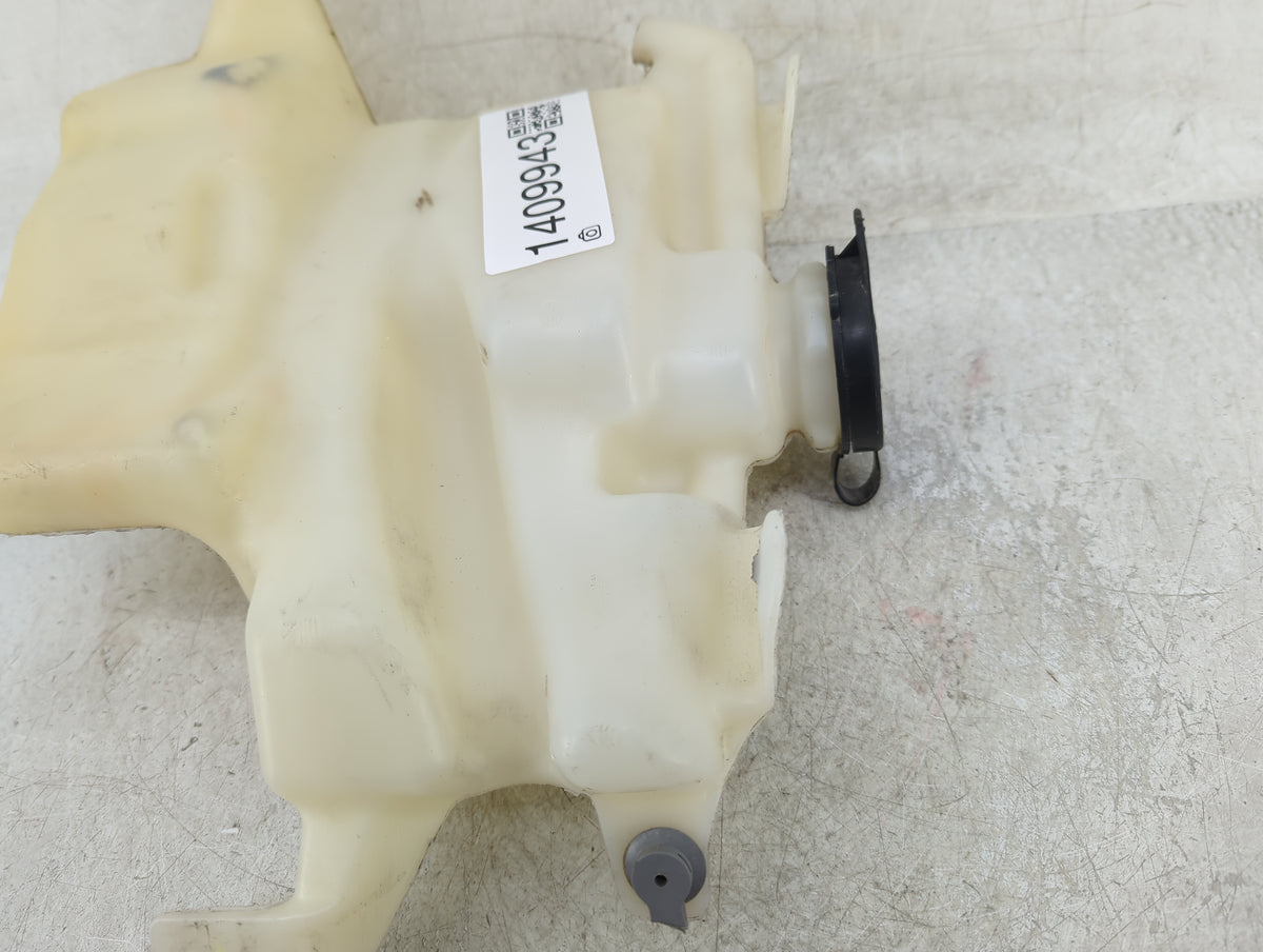 2007-2017 Gmc Acadia Radiator Coolant Overflow Expansion Tank Bottle 1409943 - Oemusedautoparts1.com