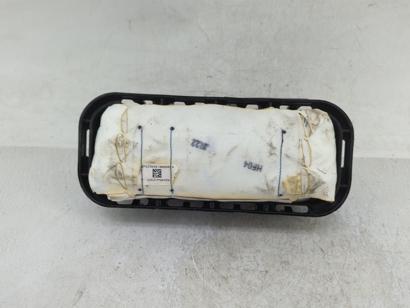 2013-2017 Gmc Acadia Air Bag Passenger Right Dashboard OEM P/N:22926155 Fits Fits 2013 2014 2015 2016 2017 OEM Used Auto Par