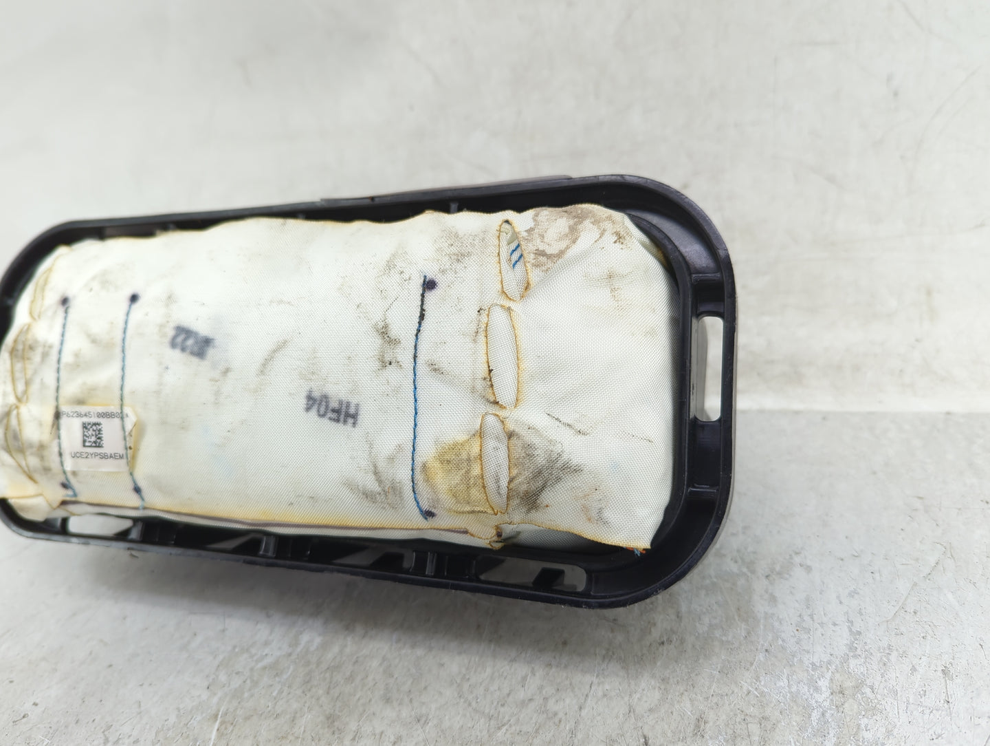 2013-2017 Gmc Acadia Air Bag Passenger Right Dashboard OEM P/N:22926155 Fits Fits 2013 2014 2015 2016 2017 OEM Used Auto Par
