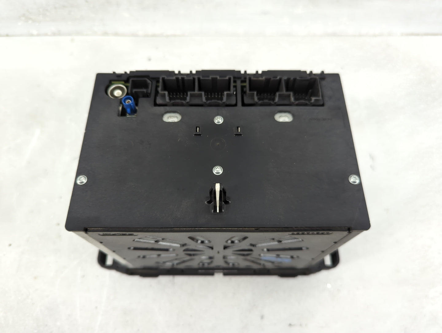 2013-2014 Gmc Acadia Radio AM FM Cd Player Receiver Replacement P/N:23162879 Fits Fits 2013 2014 OEM Used Auto Parts - Oemus