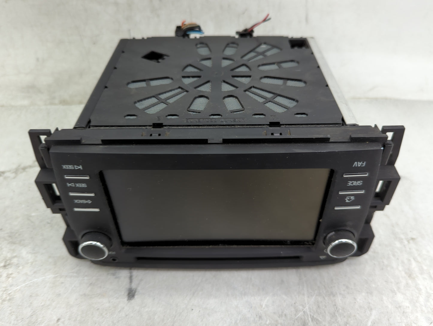 2013-2014 Gmc Acadia Radio AM FM Cd Player Receiver Replacement P/N:23130124 28383694, L2C0050TR, 3432A-0050TR Fits Fits 201