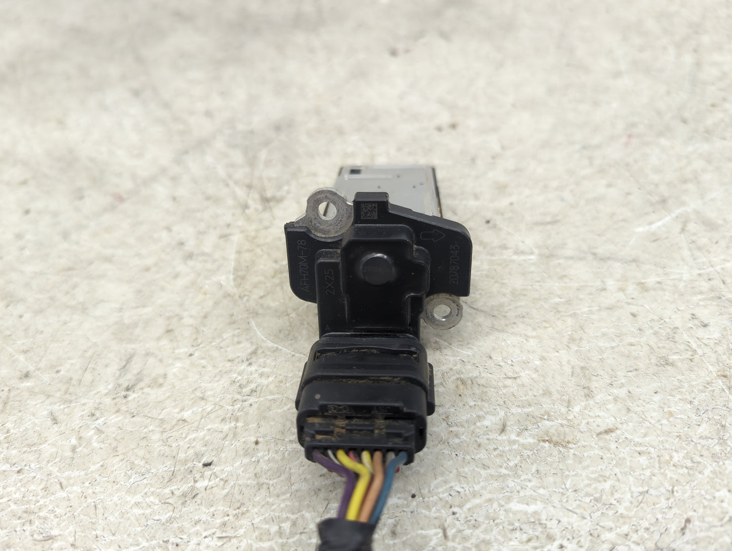2012-2022 Gmc Acadia Mass Air Flow Meter Maf 1487868 - Oemusedautoparts1.com