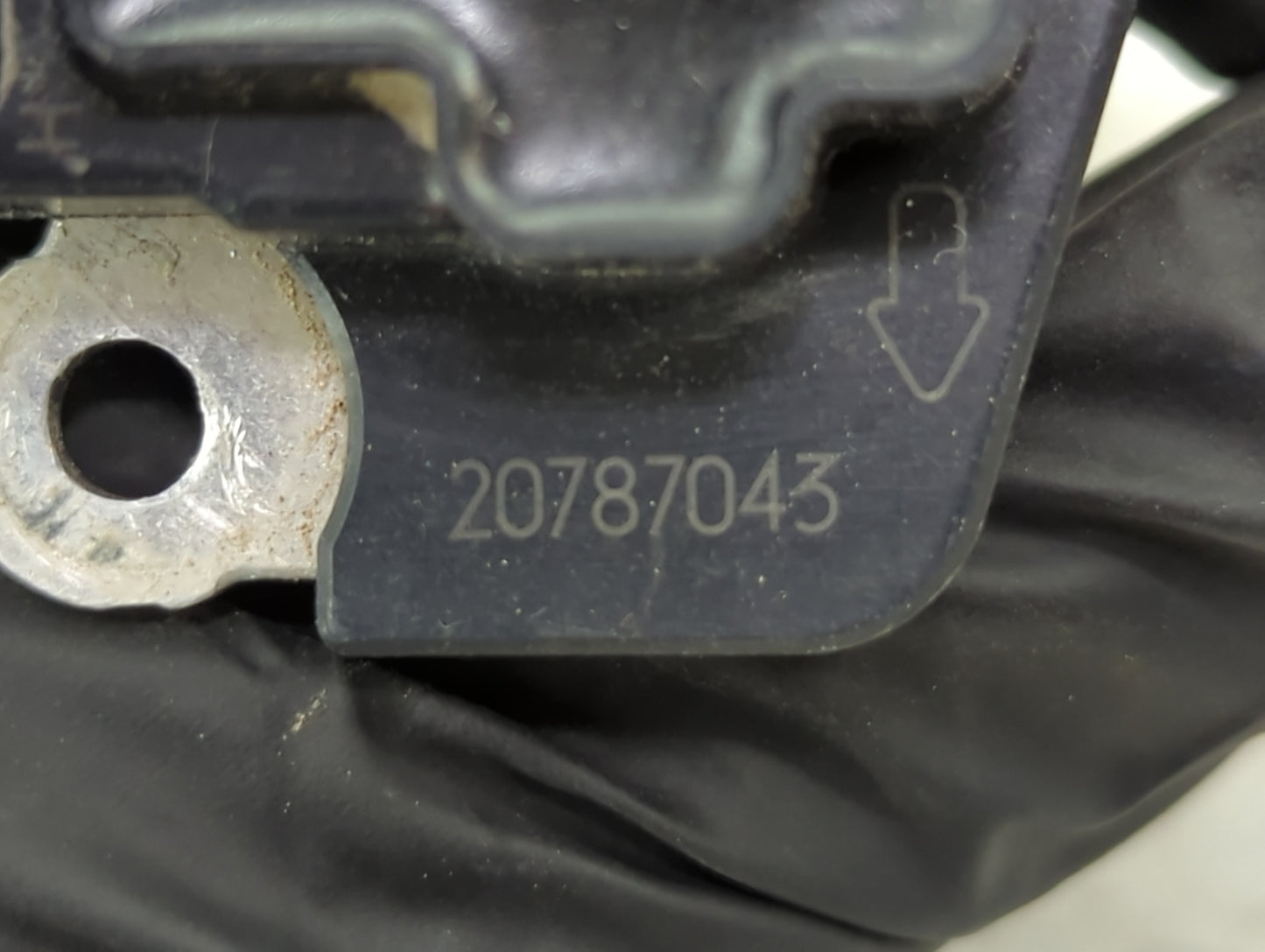 2012-2022 Gmc Acadia Mass Air Flow Meter Maf 1489769 - Oemusedautoparts1.com