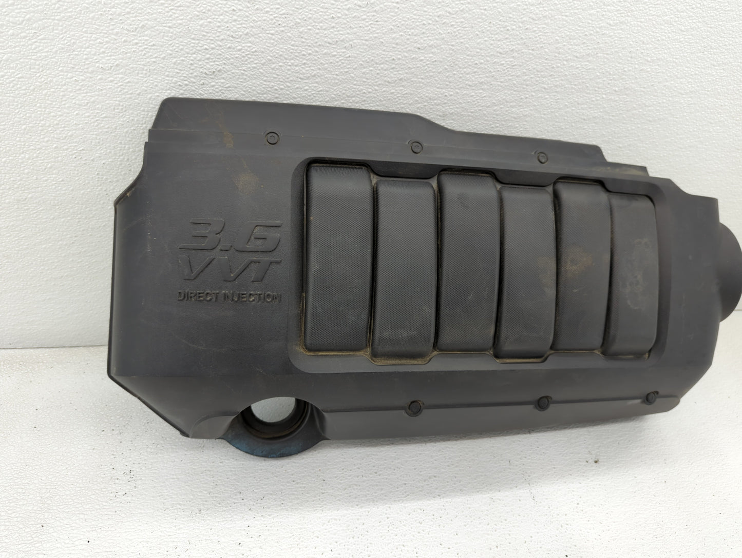 2013 Gmc Acadia Engine Cover - Oemusedautoparts1.com