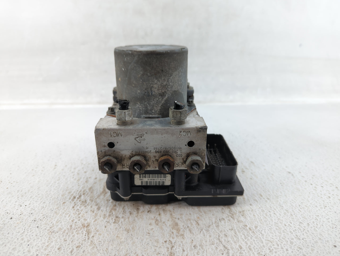 2012-2017 Gmc Acadia ABS Pump Control Module Replacement P/N:23407416 22912777, 22822155 Fits Fits 2012 2013 2014 2015 2016 