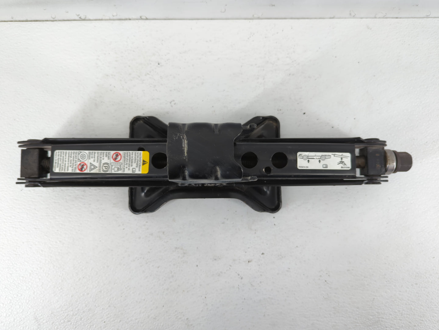2013 Gmc Acadia Spare Scissor Car Jack - Oemusedautoparts1.com