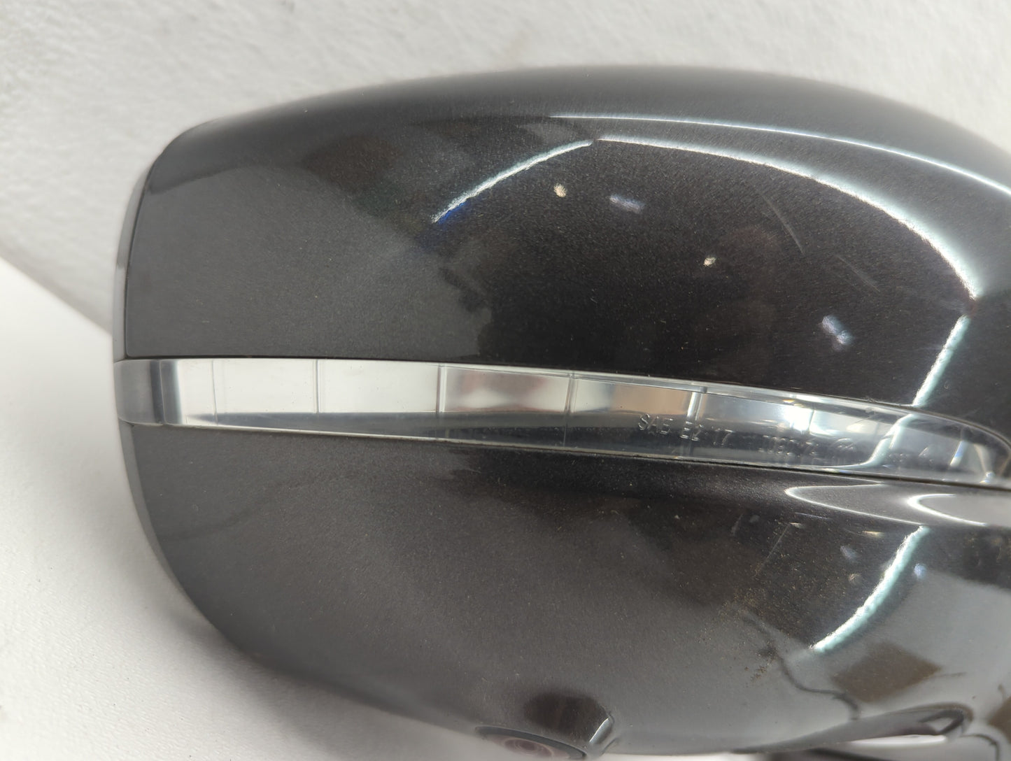 2009-2014 Gmc Acadia Passenger Right Side View Manual Door Mirror Grey - Oemusedautoparts1.com