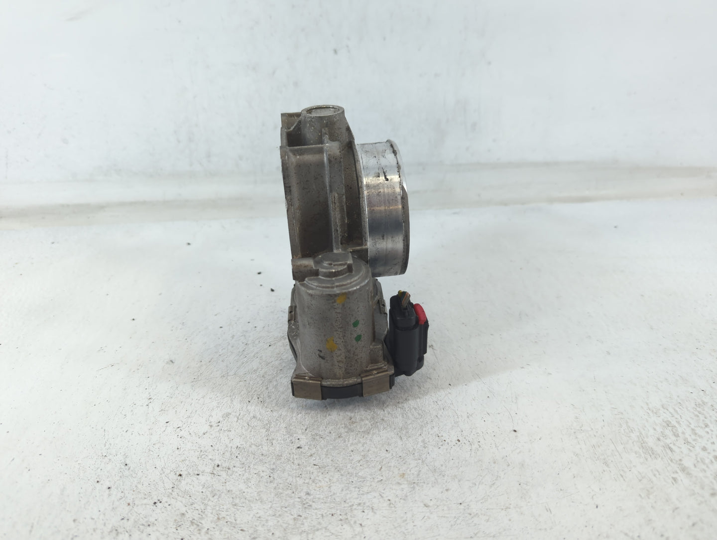 2012-2017 Gmc Acadia Throttle Body P/N:12632172BA Fits Fits 2012 2013 2014 2015 2016 2017 2018 2019 2020 2021 2022 OEM Used 