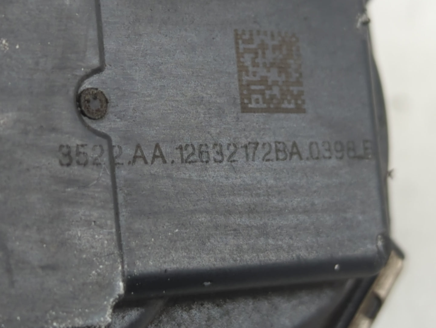 2012-2017 Gmc Acadia Throttle Body P/N:12632172BA Fits Fits 2012 2013 2014 2015 2016 2017 2018 2019 2020 2021 2022 OEM Used 