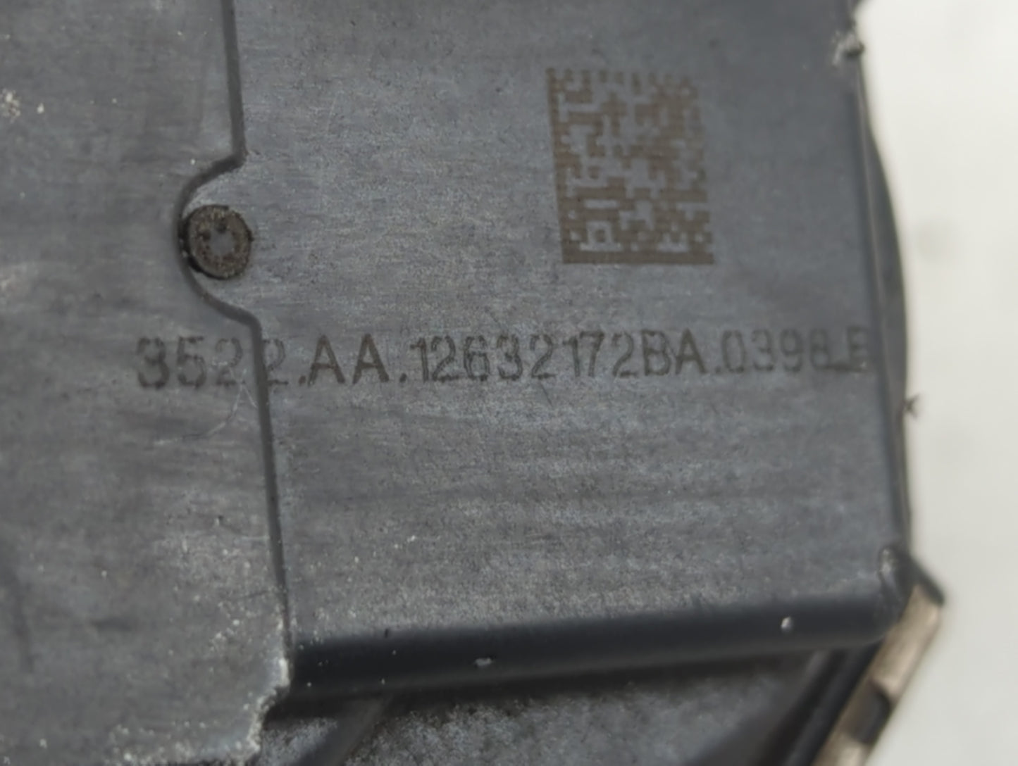 2012-2017 Gmc Acadia Throttle Body P/N:12632172BA Fits Fits 2012 2013 2014 2015 2016 2017 2018 2019 2020 2021 2022 OEM Used 