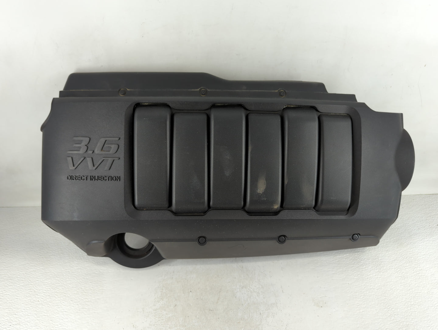 2013 Gmc Acadia Engine Cover - Oemusedautoparts1.com