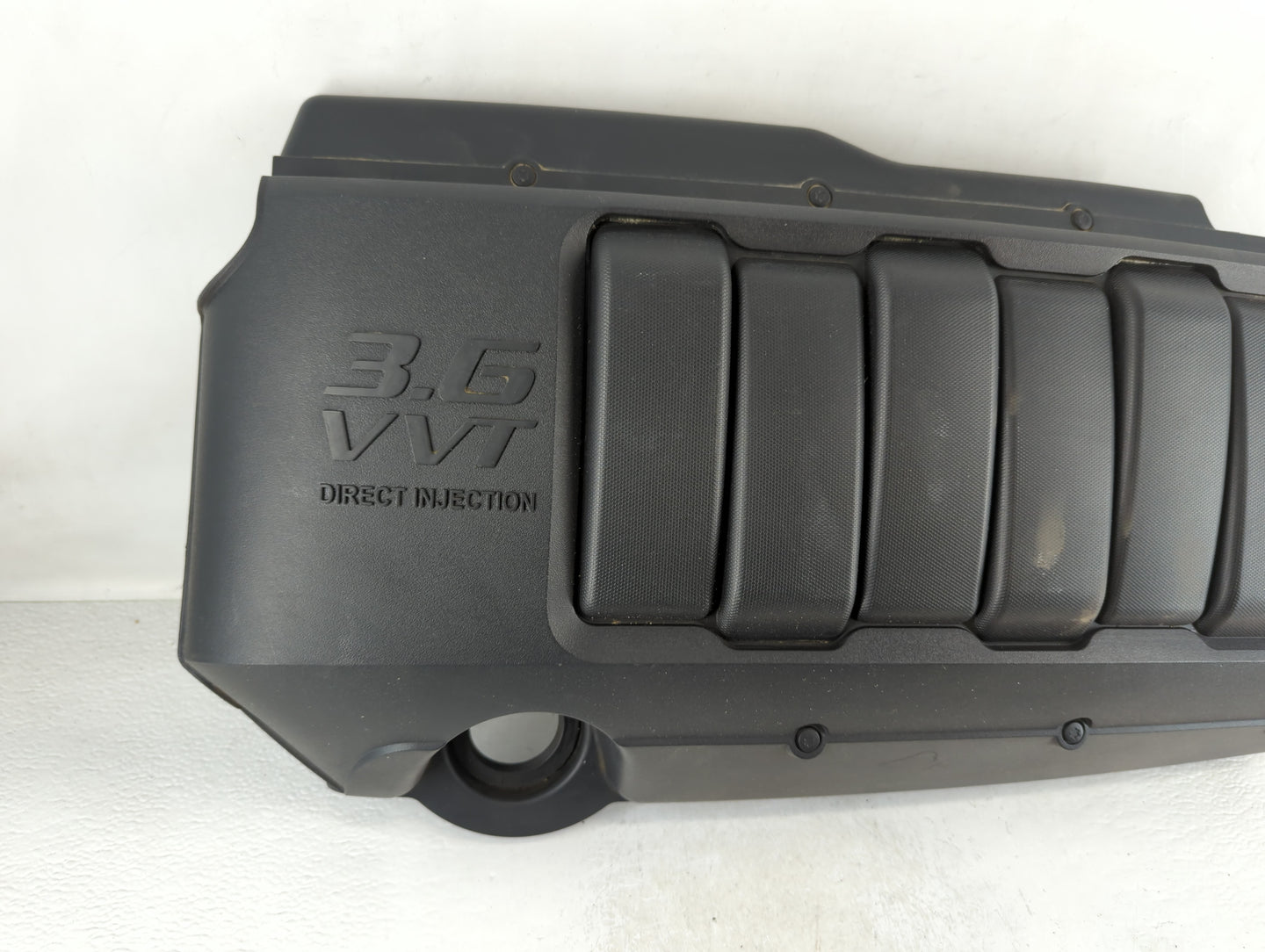 2013 Gmc Acadia Engine Cover - Oemusedautoparts1.com