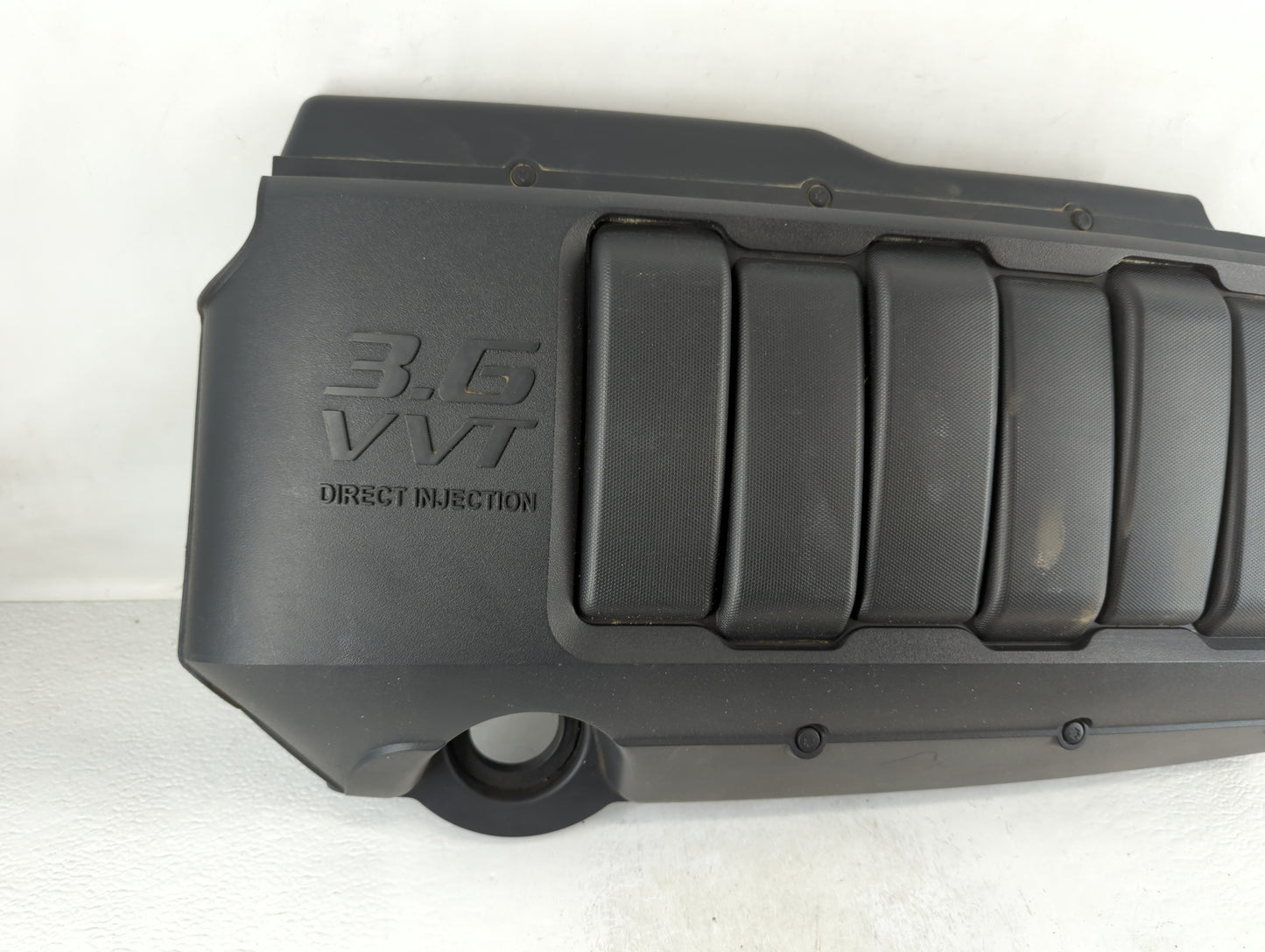 2013 Gmc Acadia Engine Cover - Oemusedautoparts1.com