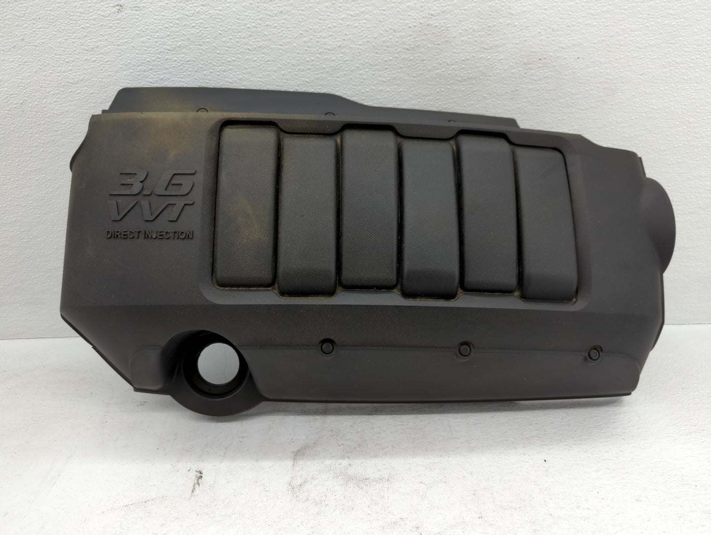 2013 Gmc Acadia Engine Cover - Oemusedautoparts1.com