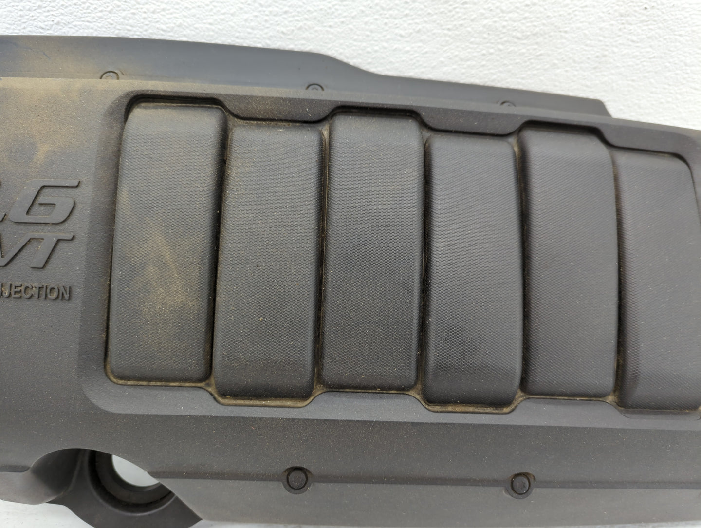 2013 Gmc Acadia Engine Cover - Oemusedautoparts1.com