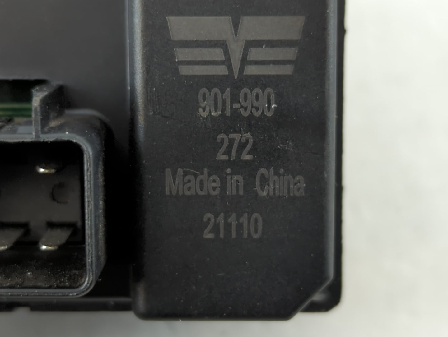 2007-2017 Gmc Acadia Master Power Window Switch Replacement Driver Side Left P/N:20240 901-990 Fits OEM Used Auto Parts - Oe