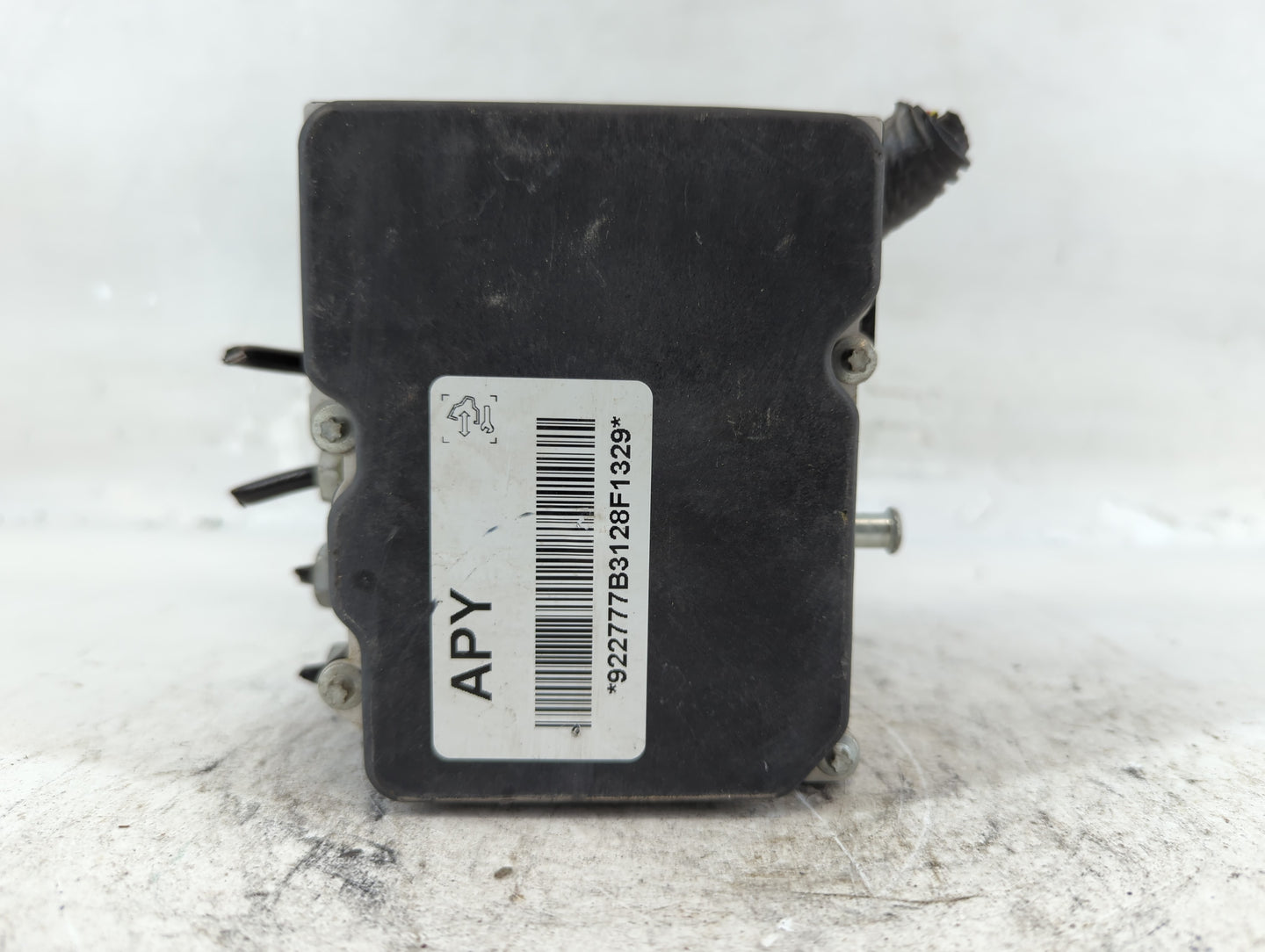 2013 Gmc Acadia ABS Pump Control Module Replacement P/N:0 265 252 460 AA Fits OEM Used Auto Parts - Oemusedautoparts1.com