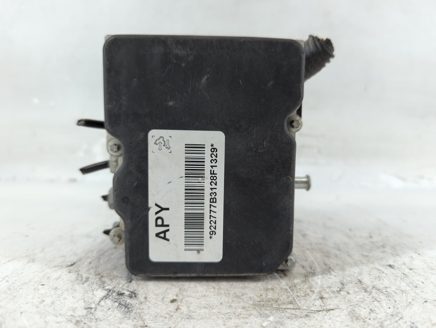 2013 Gmc Acadia ABS Pump Control Module Replacement P/N:0 265 252 460 AA Fits OEM Used Auto Parts - Oemusedautoparts1.com