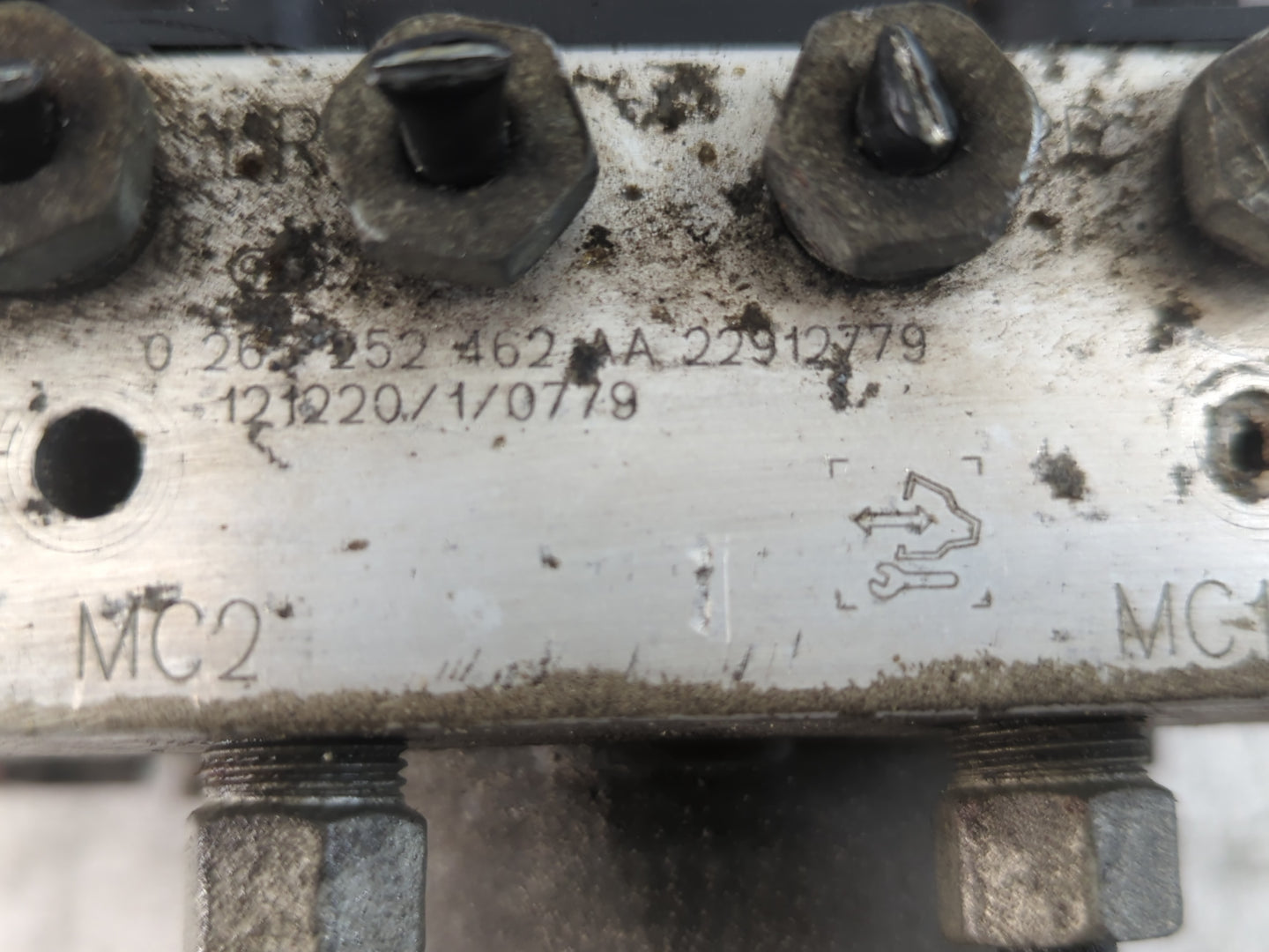 2012-2017 Gmc Acadia ABS Pump Control Module Replacement P/N:22912779 Fits Fits 2012 2013 2014 2015 2016 2017 OEM Used Auto 