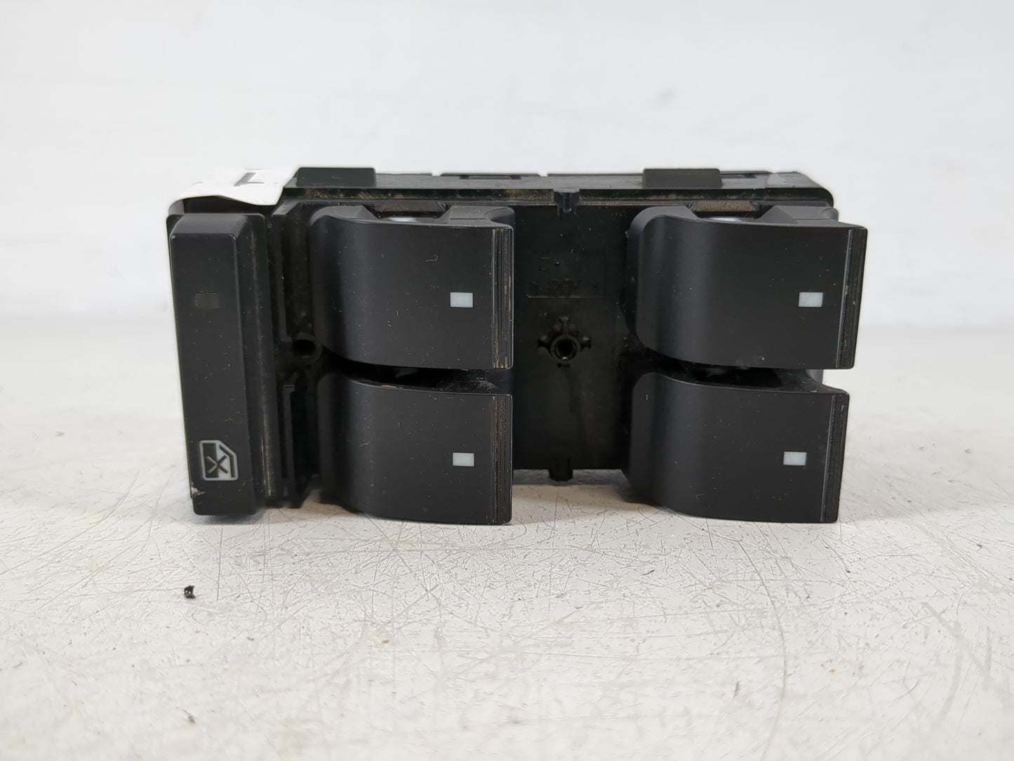 2007-2013 Gmc Sierra 1500 Master Power Window Switch Replacement Driver Side Left P/N:20945129 Fits OEM Used Auto Parts - Oe