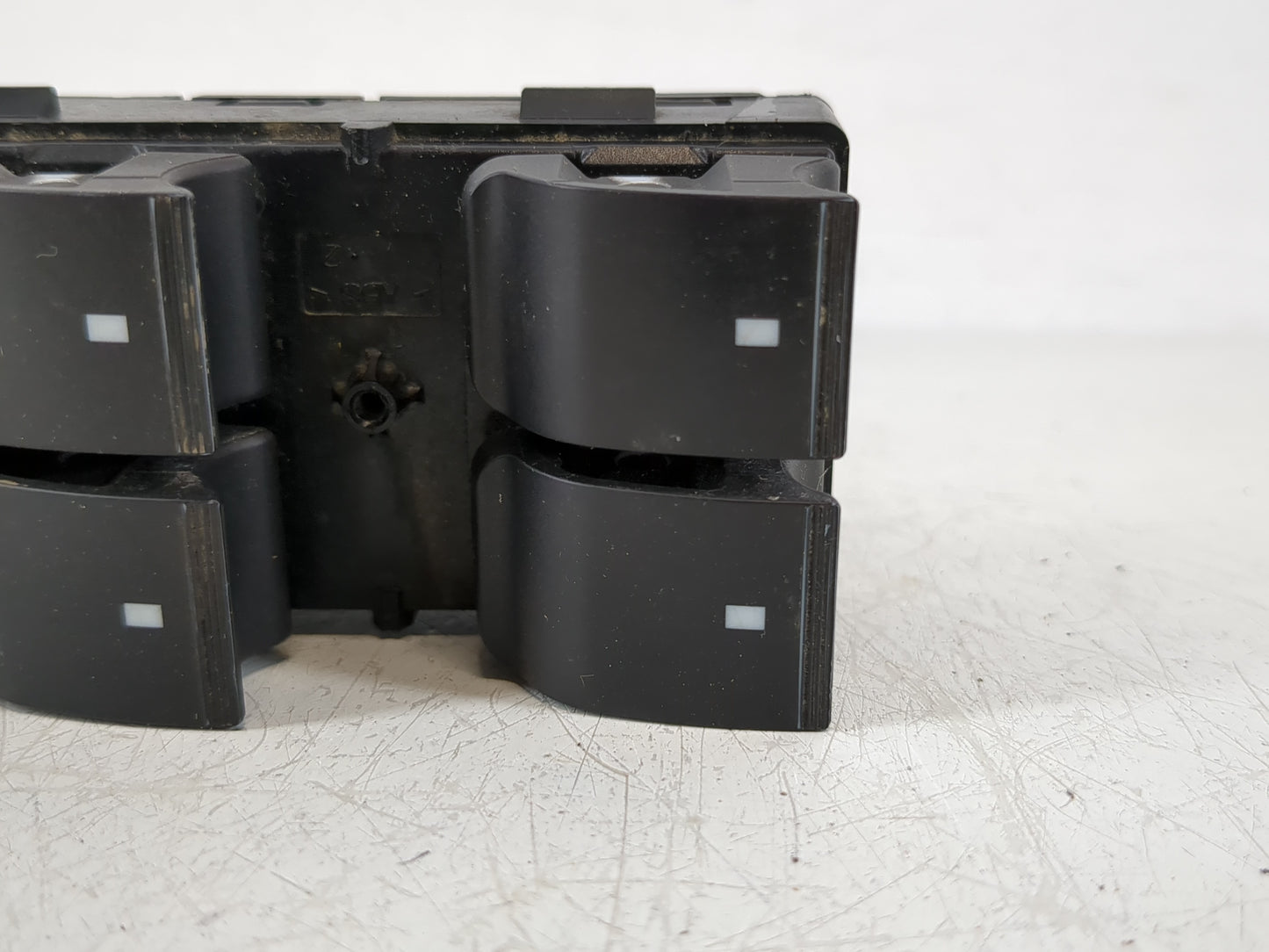2007-2013 Gmc Sierra 1500 Master Power Window Switch Replacement Driver Side Left P/N:20945129 Fits OEM Used Auto Parts - Oe