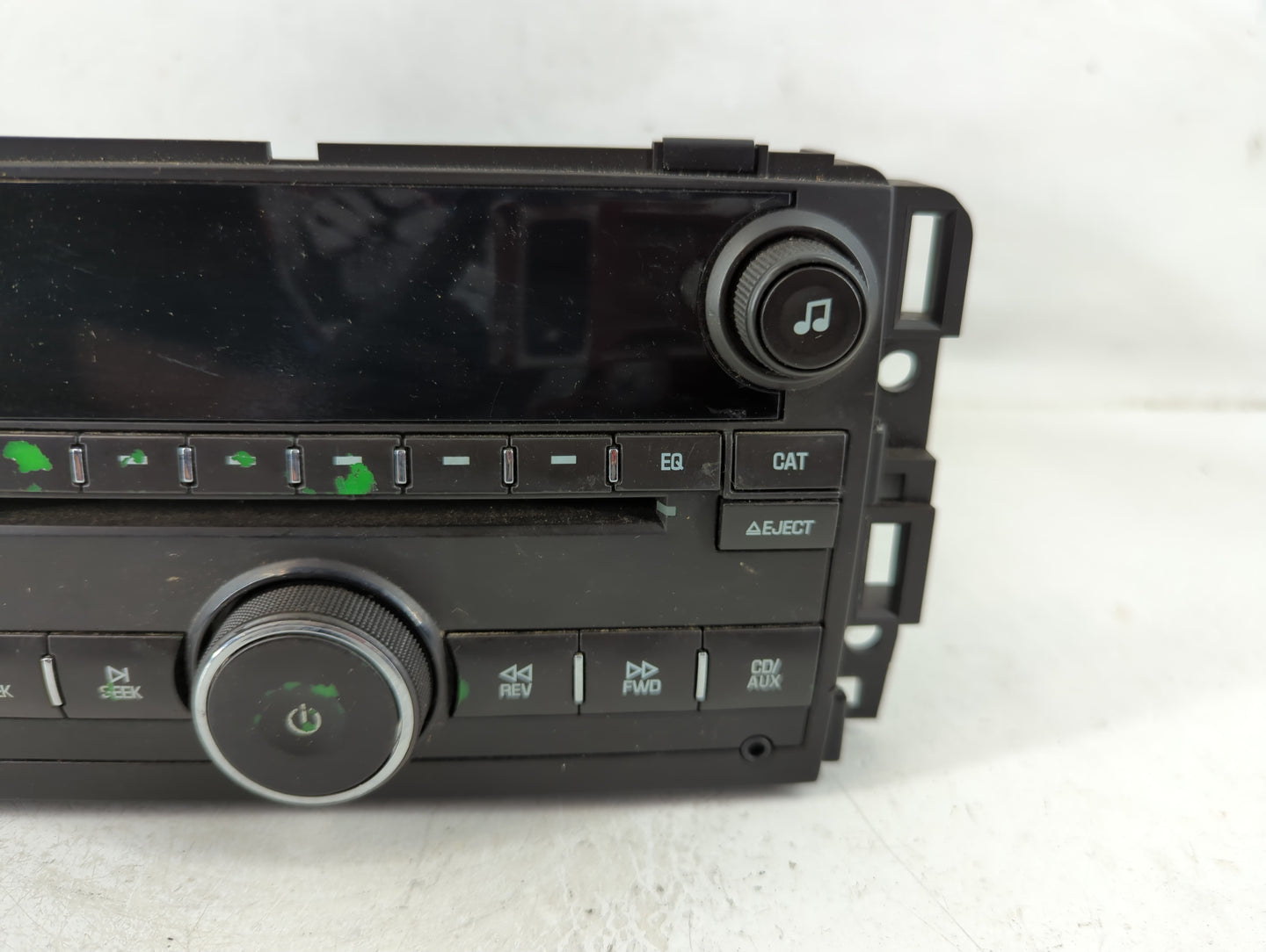 2010-2013 Gmc Sierra 1500 Radio AM FM Cd Player Receiver Replacement P/N:20934593 Fits OEM Used Auto Parts - Oemusedautopart
