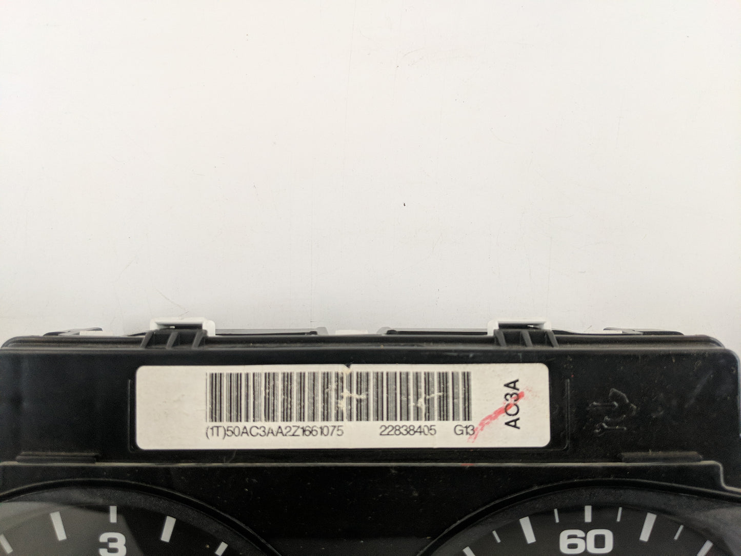 2007-2013 Gmc Sierra 1500 Instrument Cluster Speedometer Gauges P/N:22838405 Fits Fits 2007 2008 2009 2010 2011 2012 2013 OE